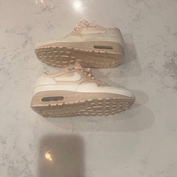 Nike Air Max 1 Guava Ice - Picture 11 of 16